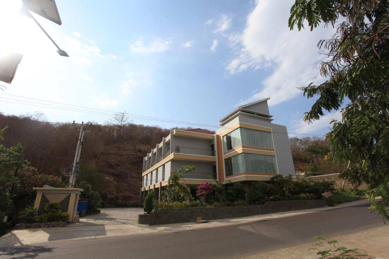 Kalton Hotel Labuan Bajo Luaran gambar